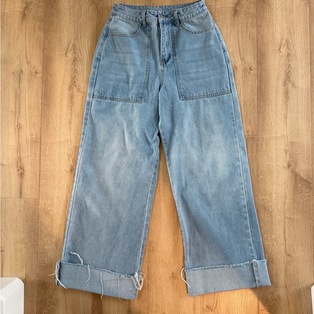 Le Lis Light Blue Wide-Leg Patch Pocket Jeans - Picture 8 of 13